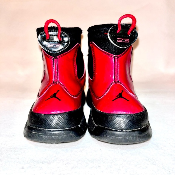 Nike Jordan red patent leather toddler rain boots size 9C - Picture 2 of 9